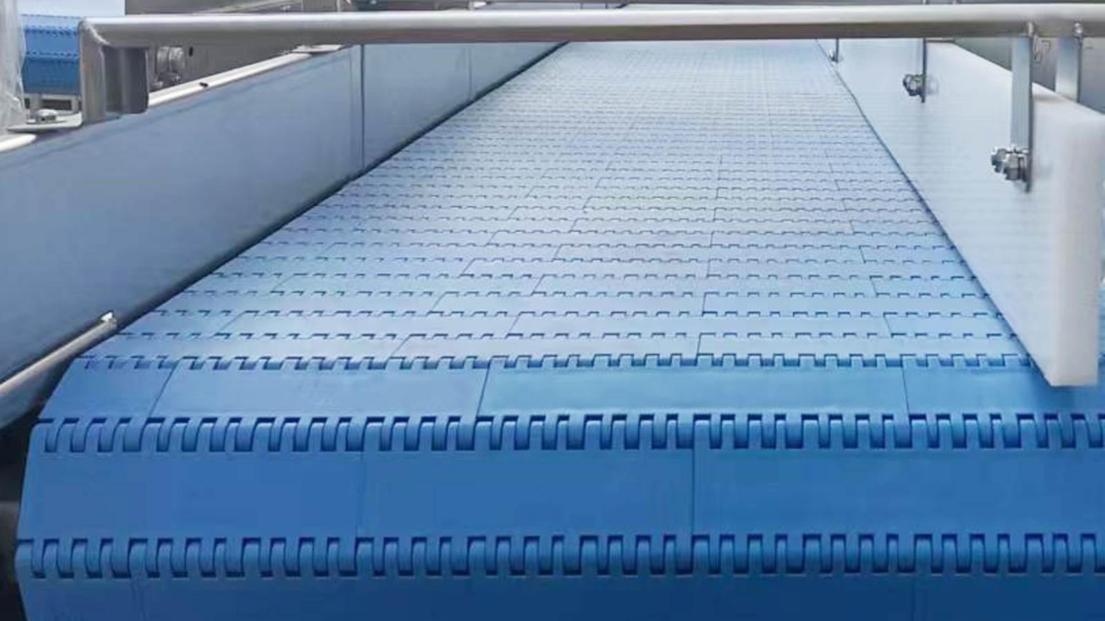 flat plastic mesh belt conveyor4